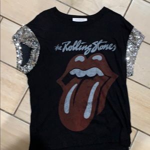 Daydreamer Rolling Stone Tee with sequin sleeves